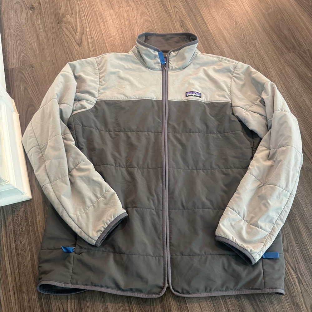 Men’s Patagonia size large jacket